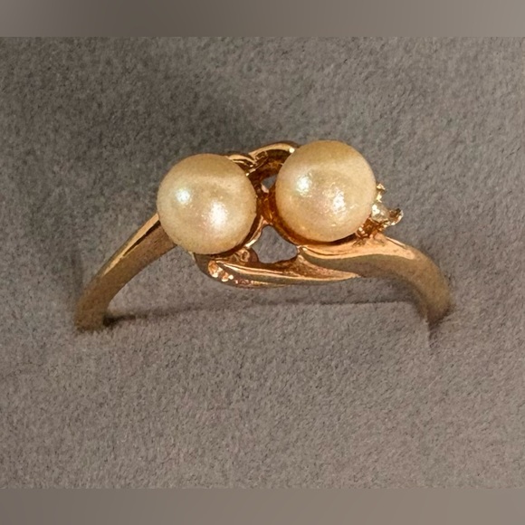 None Jewelry - Elegant Vintage 18K HGL Gold Pearl Ring